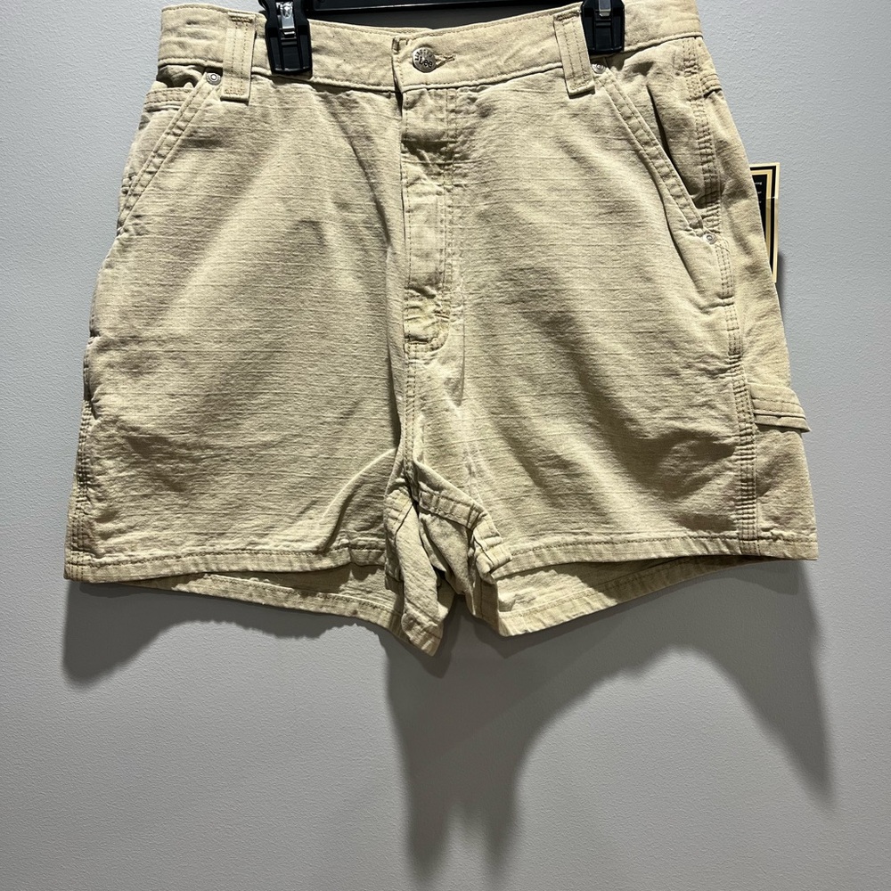 NWT Lee Misses Riveted carpenter-style jean shorts light beige,Size 10 one Stain